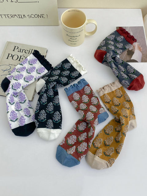 5 Pairs Women Artsy Flower Mid-Heel Cotton Socks