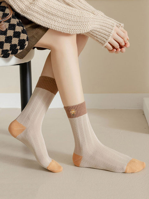 5 Paar Damensocken aus Baumwolle mit künstlerischem Blumenmuster im Jacquard-Stil